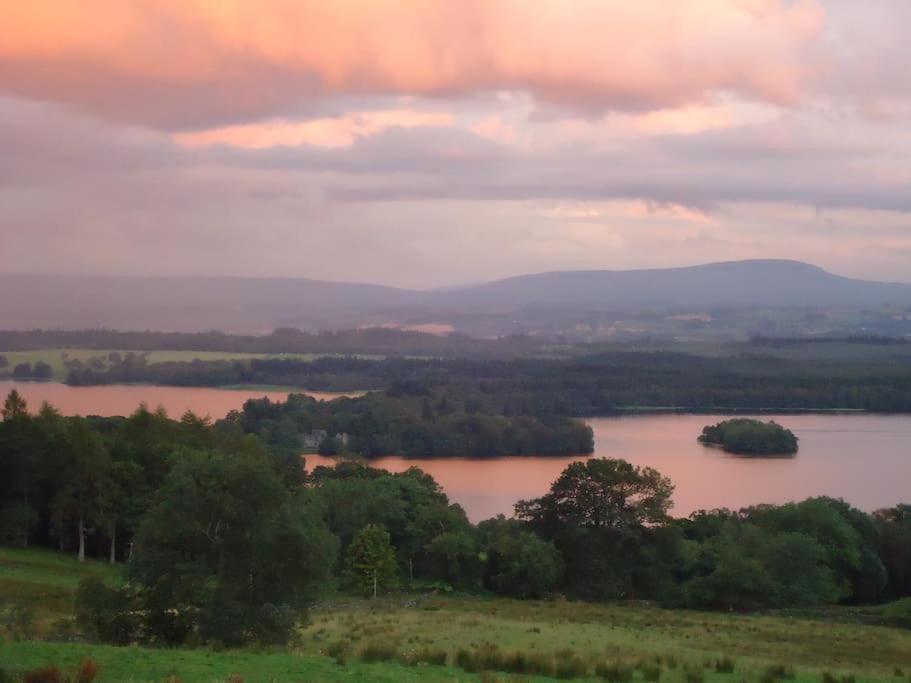 The Stable - Cottage With A Spectacular Lake View Port Of Menteith Екстер'єр фото